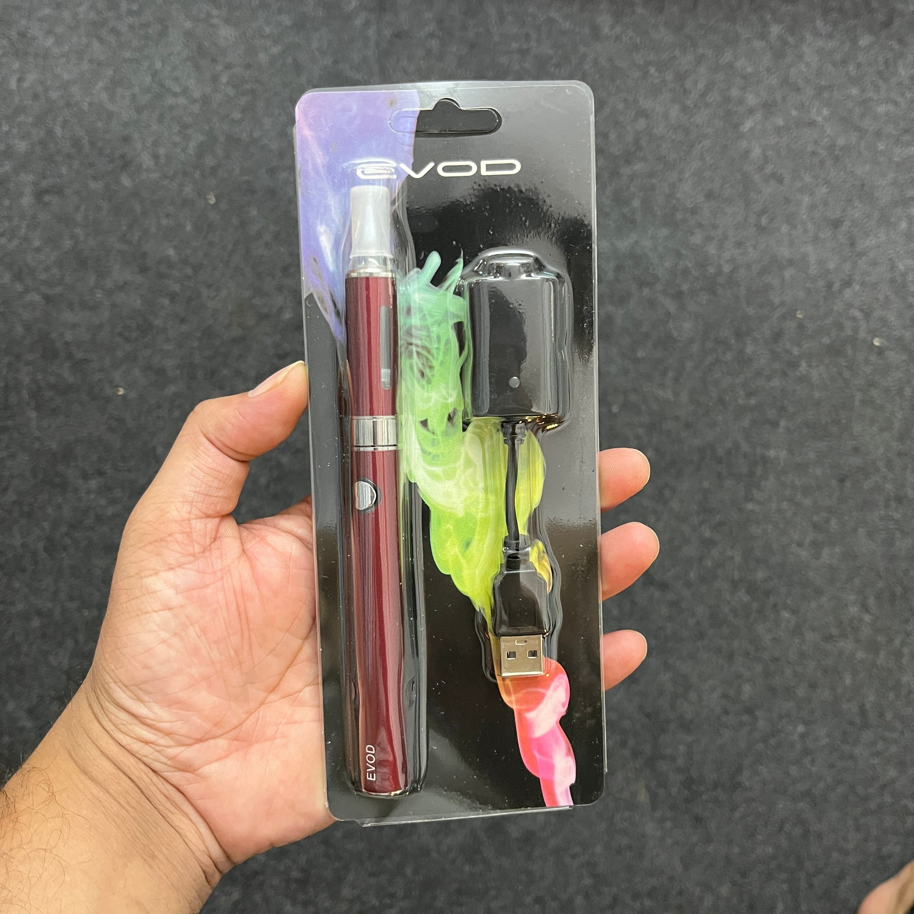 Evod IPen with Charger - Refillable Pen Device