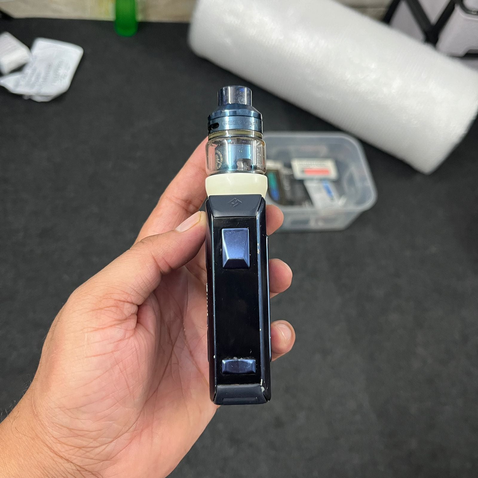 GeekVape L200 Aegis Legend 2 200W Starter Kit Without Box